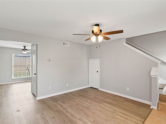 3rd image of 6702 Everhart Rd APT S105