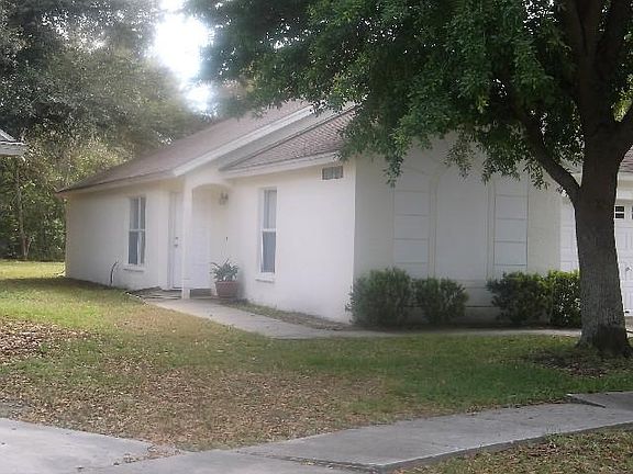 3rd image of 5817 Meadowpark Pl