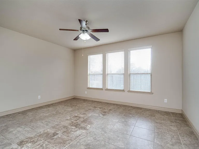 24111 Valencia Ridge Ln — Photo 27