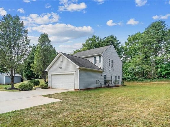 4th image of 5000 Mystic Oak Dr