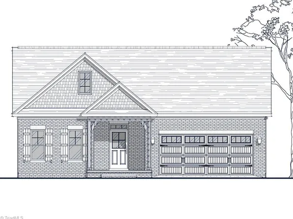 201 Turnberry Dr, Mocksville, NC 27028