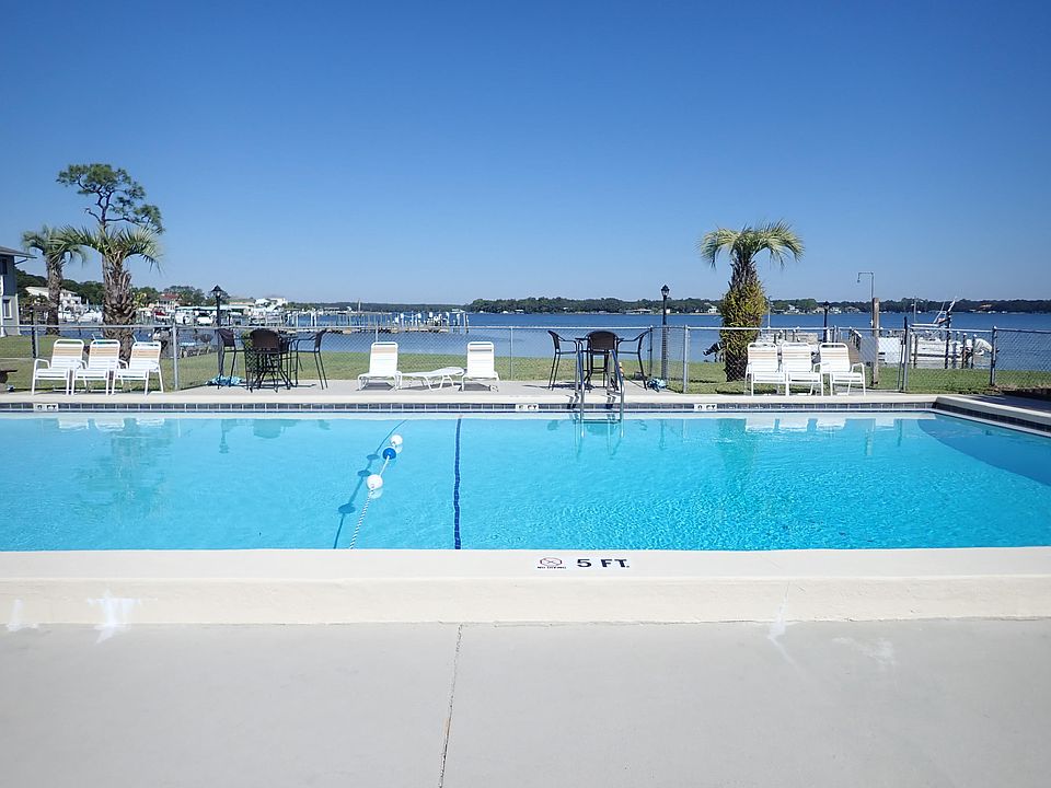 1st image of 726 Eglin Pkwy Unit 2C