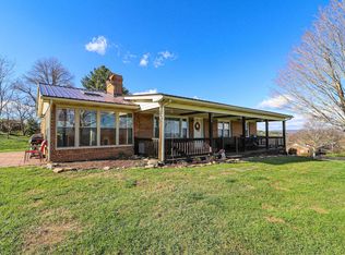 4378 Indian Valley Rd NW, Willis, VA 24380