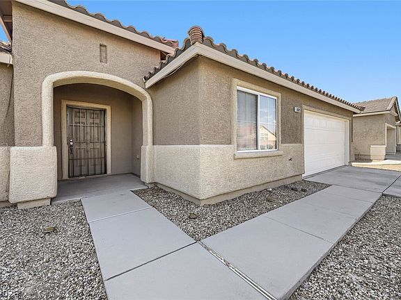 2nd image of 5809 Craigmore Ln