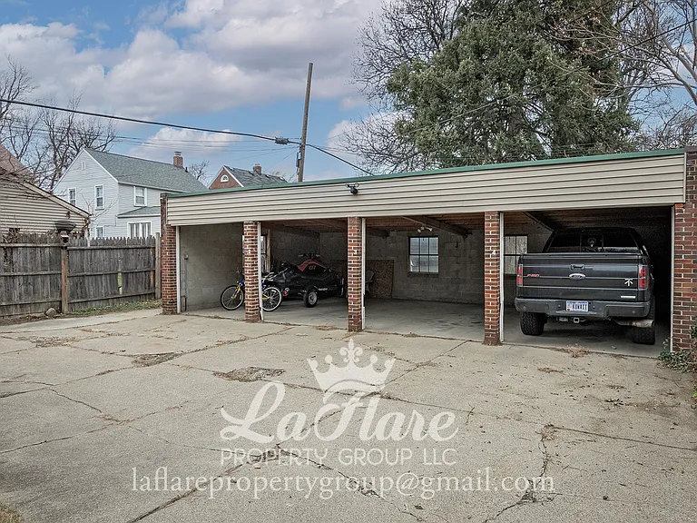 1612 Berdan Ave #2 — Photo 12