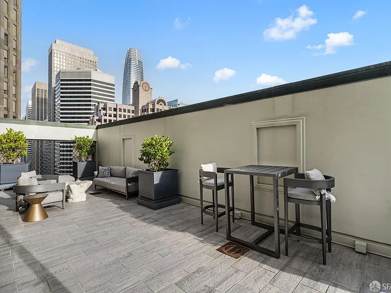 690 Market St #2202 — Photo 34