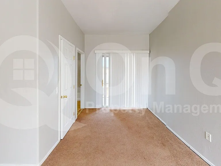 2012 W Dozemary Ct — Photo 9