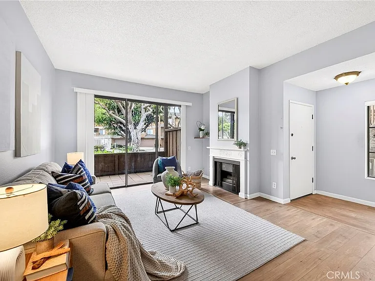 8615 Meadow Brook Ave #101 — Photo 1