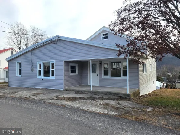 830 N Lincoln St, Duncannon, PA 17020