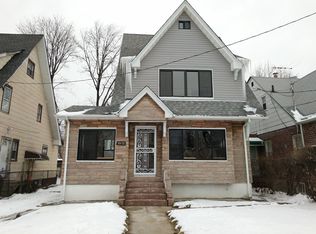 19423 115th Dr #1A, Saint Albans, NY 11412