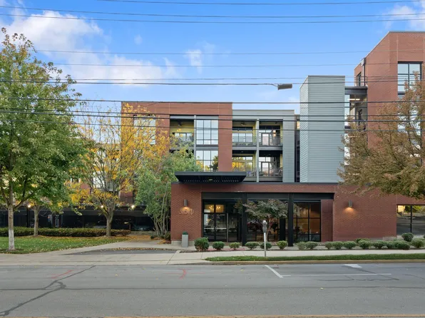 350 E Short St #421, Lexington, KY 40508