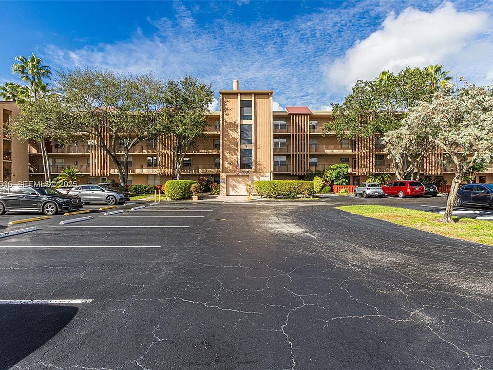 1st image of 7300 Lake Circle Dr APT 303