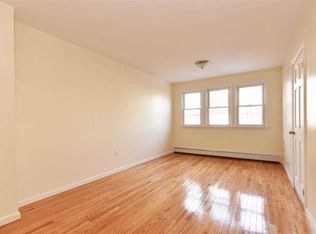4905 Oconnell Ct #1, Elmhurst, NY 11373