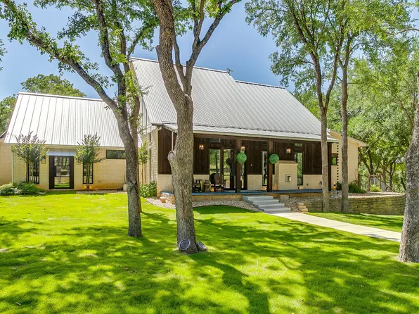 1410 Ellis Dr, Weatherford, TX 76088