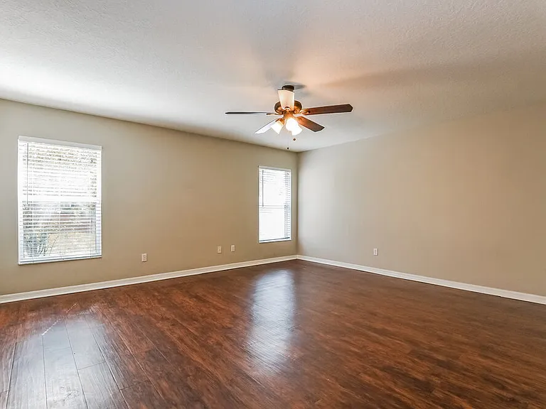 1254 Blackwater Pond Dr — Photo 7