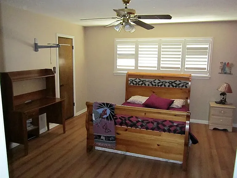 503 Lorie Ln — Photo 28