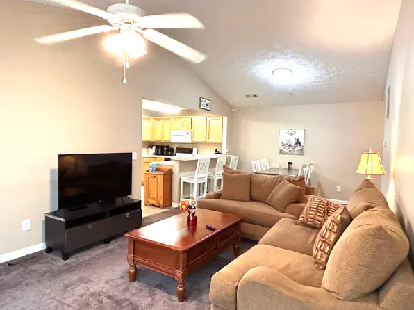 1385 S Donahue Dr, Auburn, AL