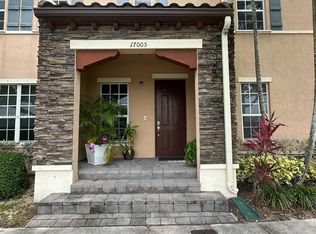 17005 SW 96th St, Miami, FL 33196