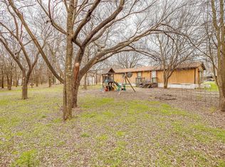 8228 Jessen St, Lillian, TX 76061