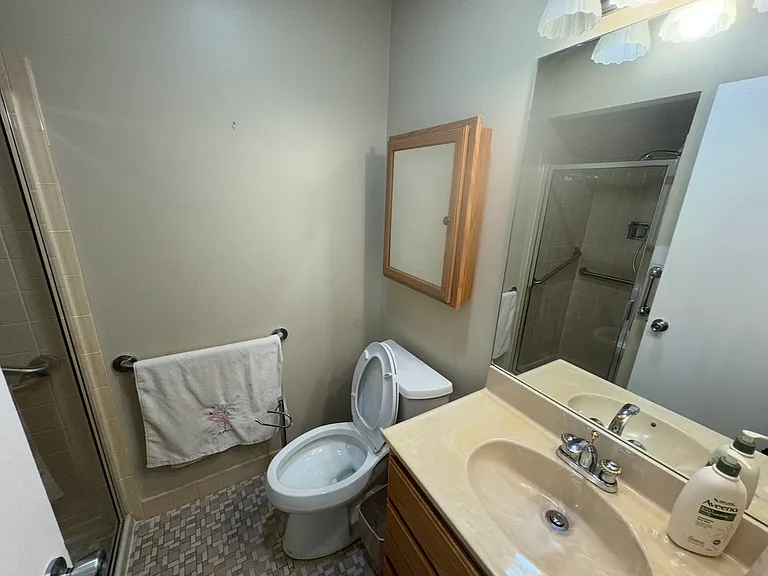 34647 Bristol St — Photo 13