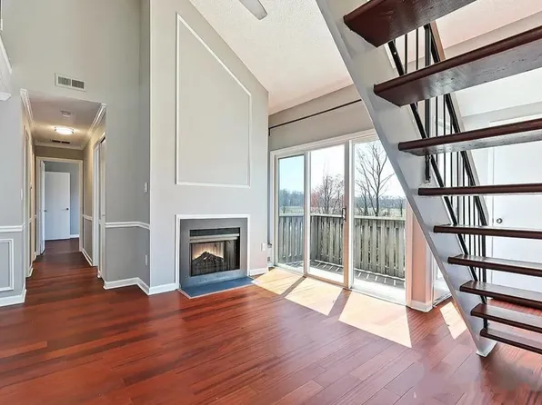 1010 Aspen Dr, Plainsboro, NJ 08536