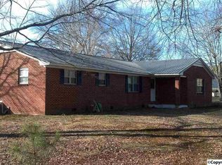 266 Scott Ave N, Rainsville, AL 35986