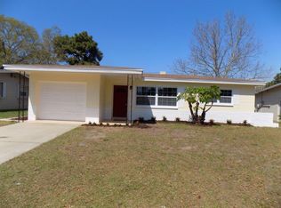 10319 63rd Ave, Seminole, FL 33772