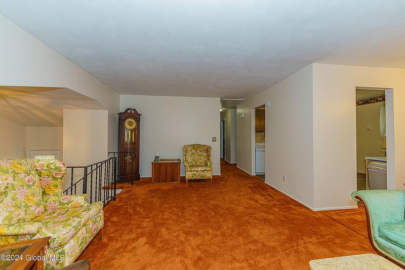 5th image of 838 Huntingdon Drive