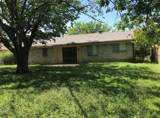 338 Springwillow Rd, Burleson, TX 76028