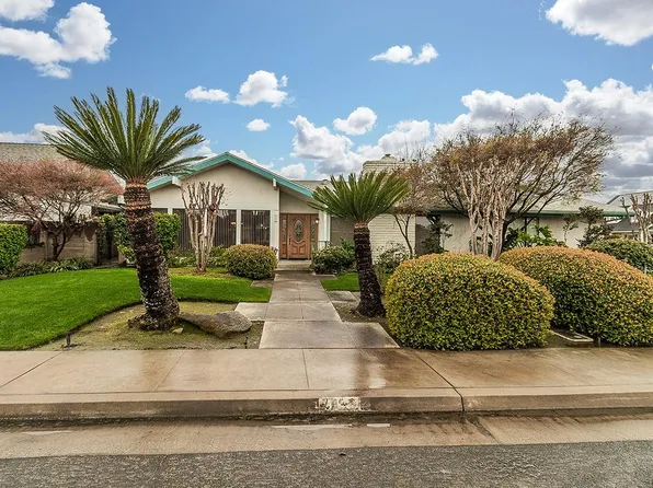 971 E Goble Ave, Fowler, CA 93625