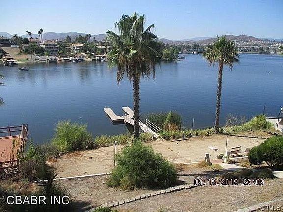 5th image of 22244 San Joaquin Dr W