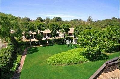 3rd image of 17 Roanwood Dr