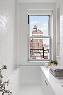 Sold by Compass | media 32