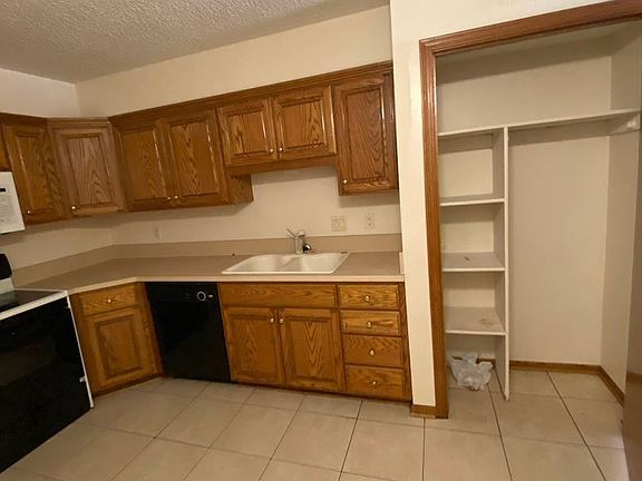 2nd image of 1618 S 14th St APT 1