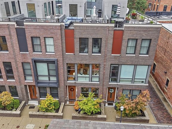 3rd image of 24 Mercer St