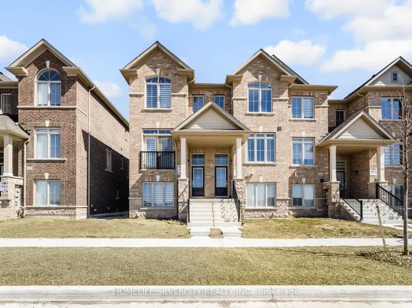 357 Inspire Blvd, Brampton, ON L6R 3W4