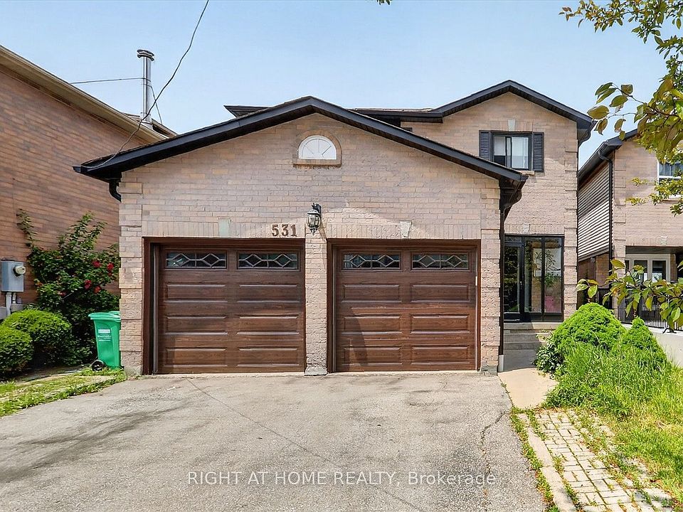 1st image of 531 Wallenberg Cres