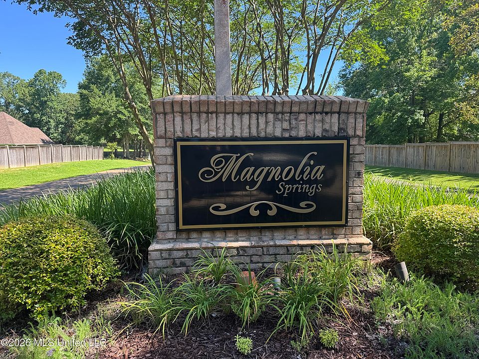 2nd image of 131 Magnolia Spgs