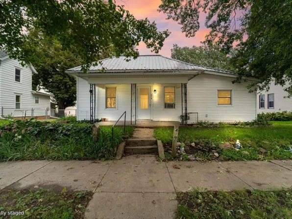 419 4th St, Colo, IA 50056
