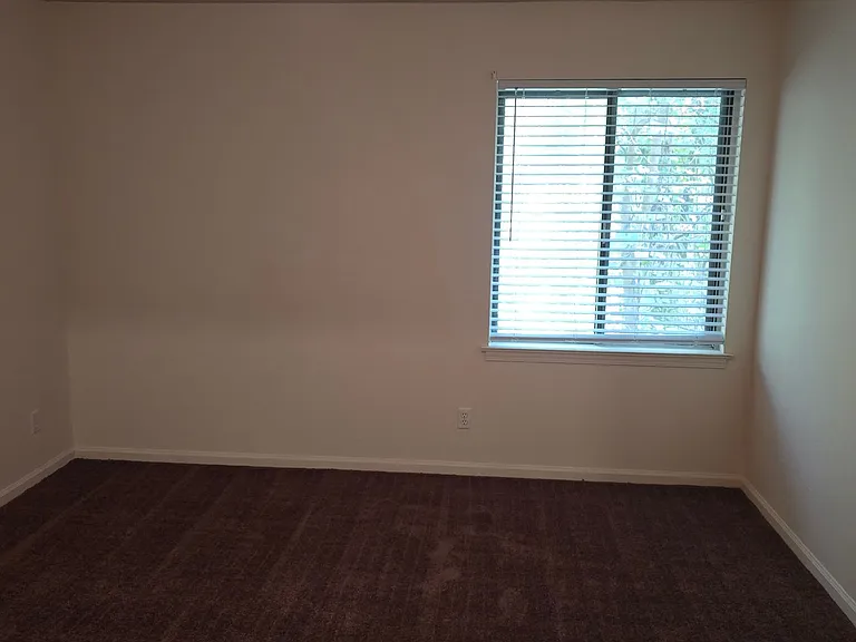 109 Thornwell Ct #G — Photo 14