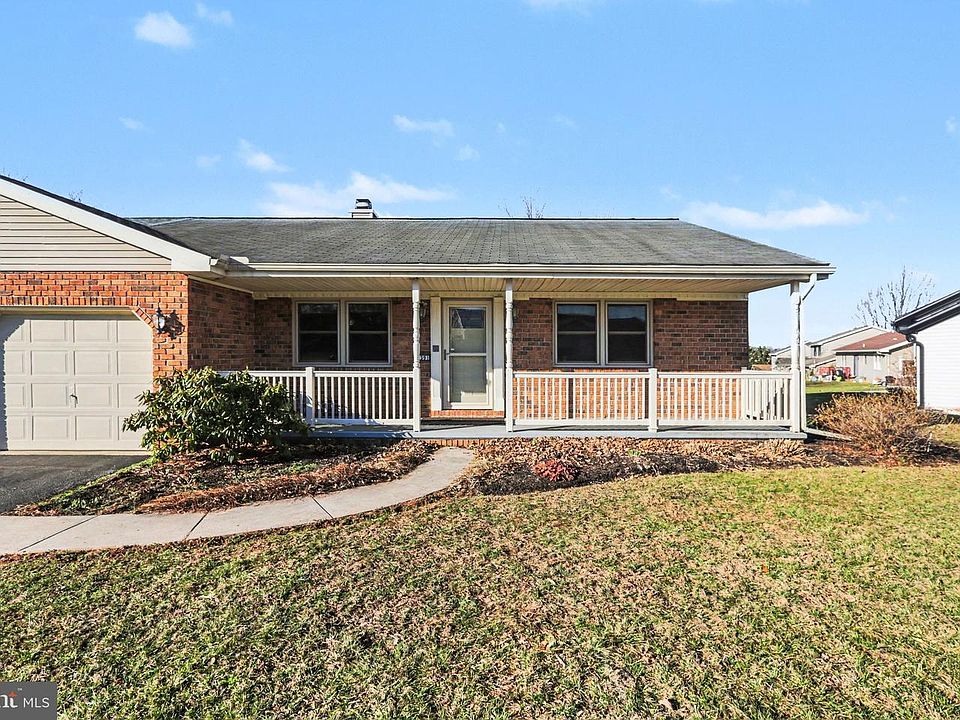 1st image of 1391 Woodridge Dr