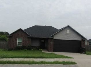 167 Youngblood Pl, Huntsville, AR 72740