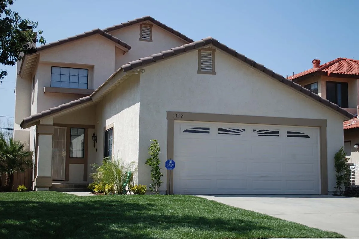 Glenview Drive, Perris — Photo 1
