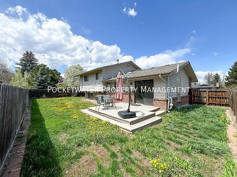 5452 Blackhawk Rd — Photo 8