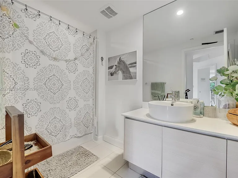 4250 Biscayne Blvd #301 — Photo 14
