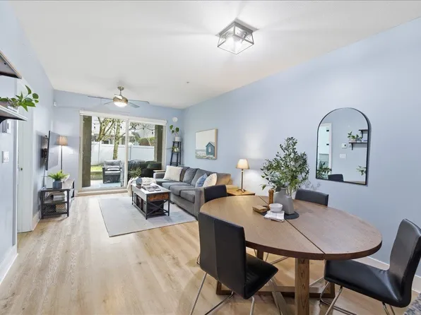 6688 120th St #121, Surrey, BC V3W 1T8