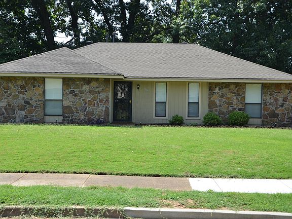 2nd image of 3334 Summerhill Dr