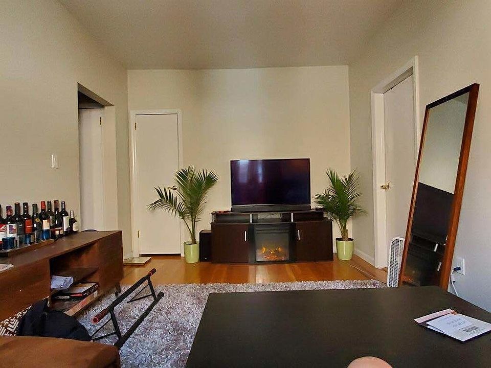 1st image of 22-28 42nd St #3R