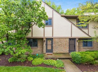 3229 Stonecrest Ct, Columbus, OH 43221