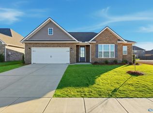 118 Cowdray Cir, Toney, AL 35773